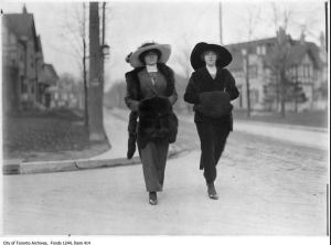 Two women ca. 1912